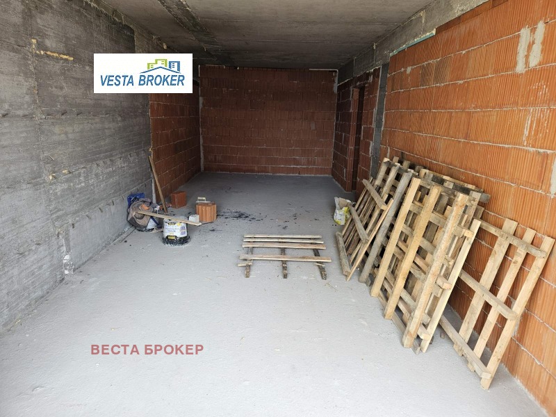 Продава 2-СТАЕН в град Кърджали, Възрожденци - 85 кв.м / 48 572.73 € » 95 000 лв., ВЕСТА БРОКЕР