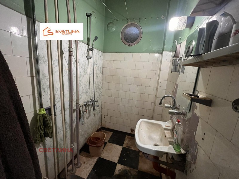 Продава 2-СТАЕН, гр. София, Център, снимка 13 - Апартаменти - 52685852