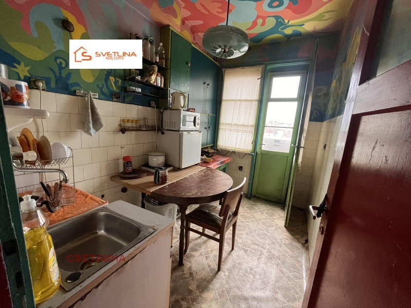 Продава 2-СТАЕН, гр. София, Център, снимка 2 - Апартаменти - 52685852