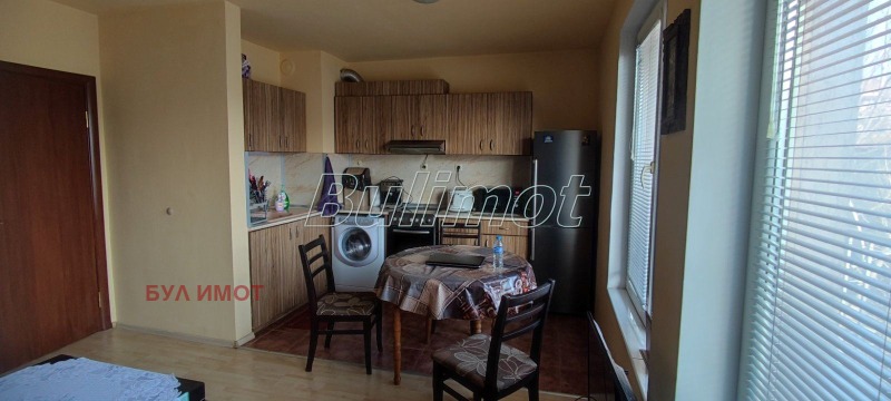 Продава  3-стаен град Варна , Погреби , 80 кв.м | 88647828 - изображение [2]