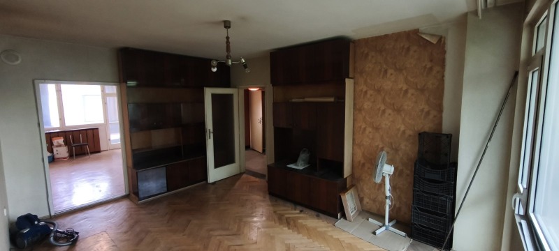 Продава  4-стаен град Пловдив , Христо Смирненски , 84 кв.м | 76062541