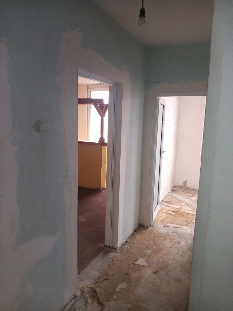 Продава 3-СТАЕН, гр. Пазарджик, Център, снимка 9 - Апартаменти - 52443610