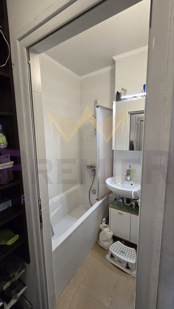 Продава 4-СТАЕН, гр. Варна, Младост 1, снимка 9 - Апартаменти - 54279450