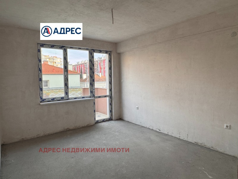 Продава МНОГОСТАЕН, гр. Стара Загора, Център, снимка 5 - Апартаменти - 52550584