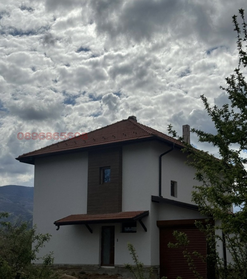 Продава КЪЩА, гр. Кюстендил, Могилата, снимка 2 - Къщи - 53215924