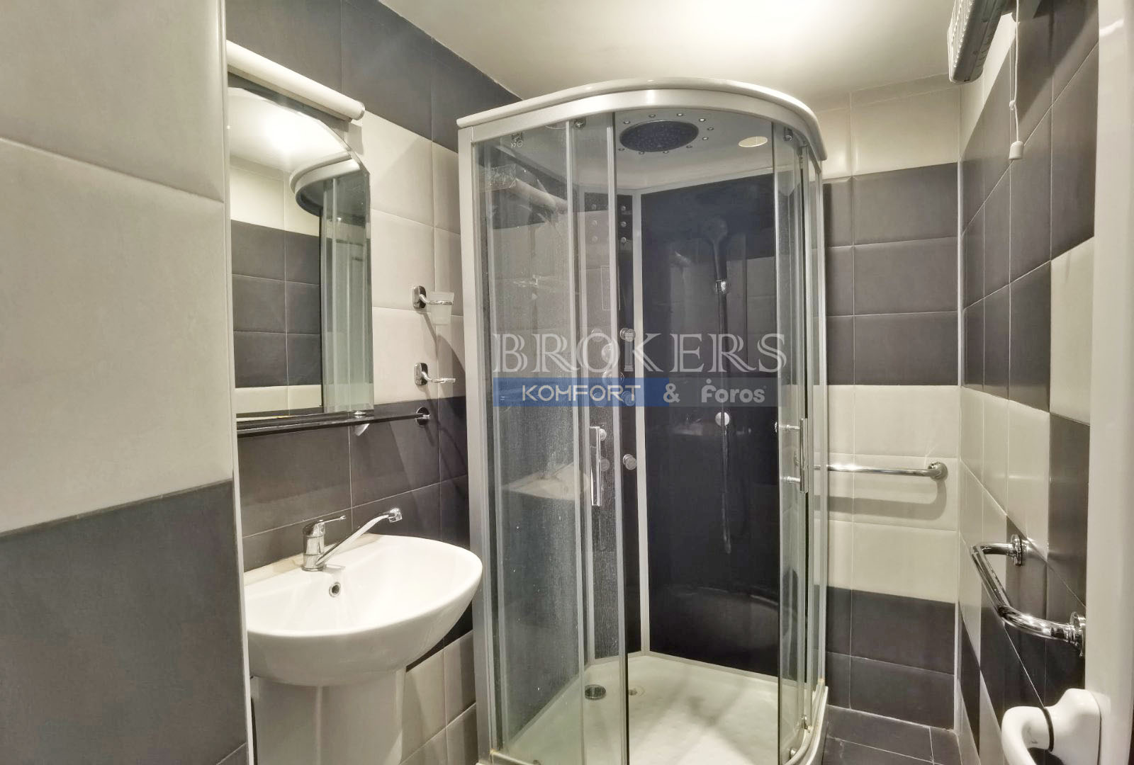 Продава 3-СТАЕН, гр. Варна, Гранд Мол, снимка 14 - Апартаменти - 54081497