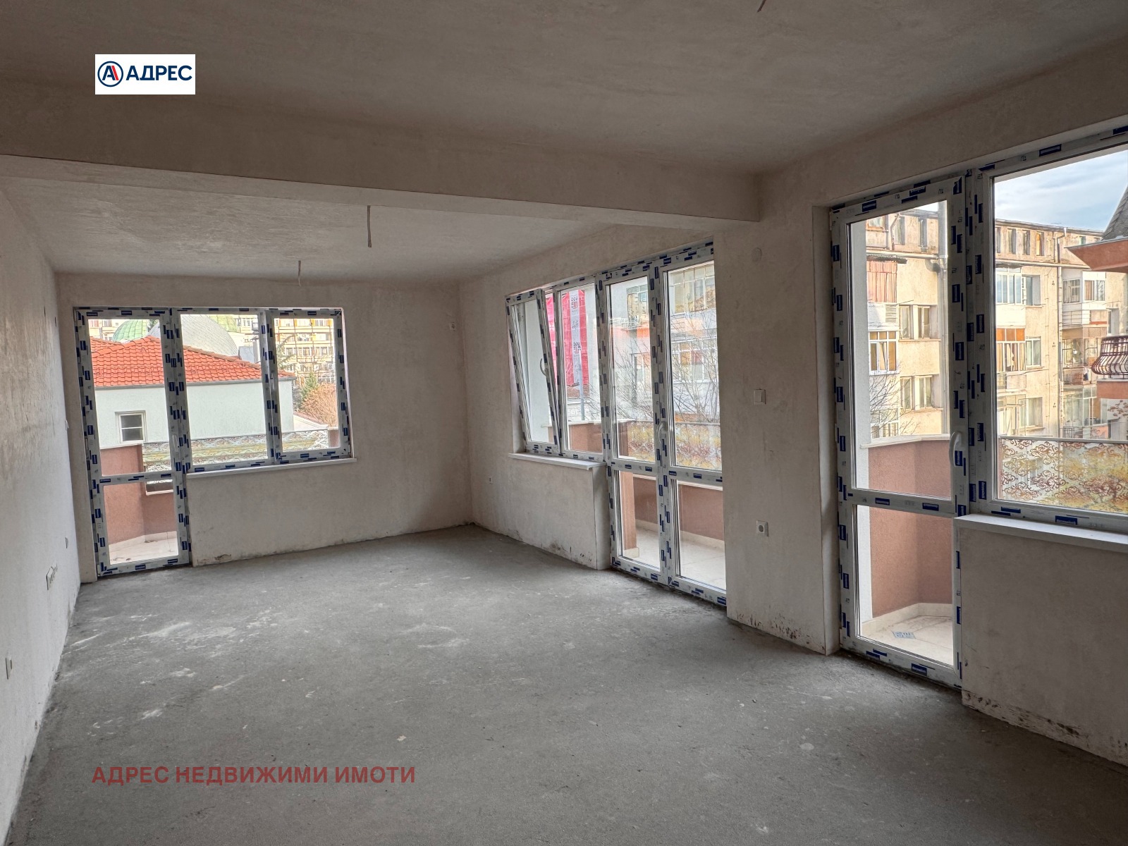 Продава МНОГОСТАЕН, гр. Стара Загора, Център, снимка 2 - Апартаменти - 52550584