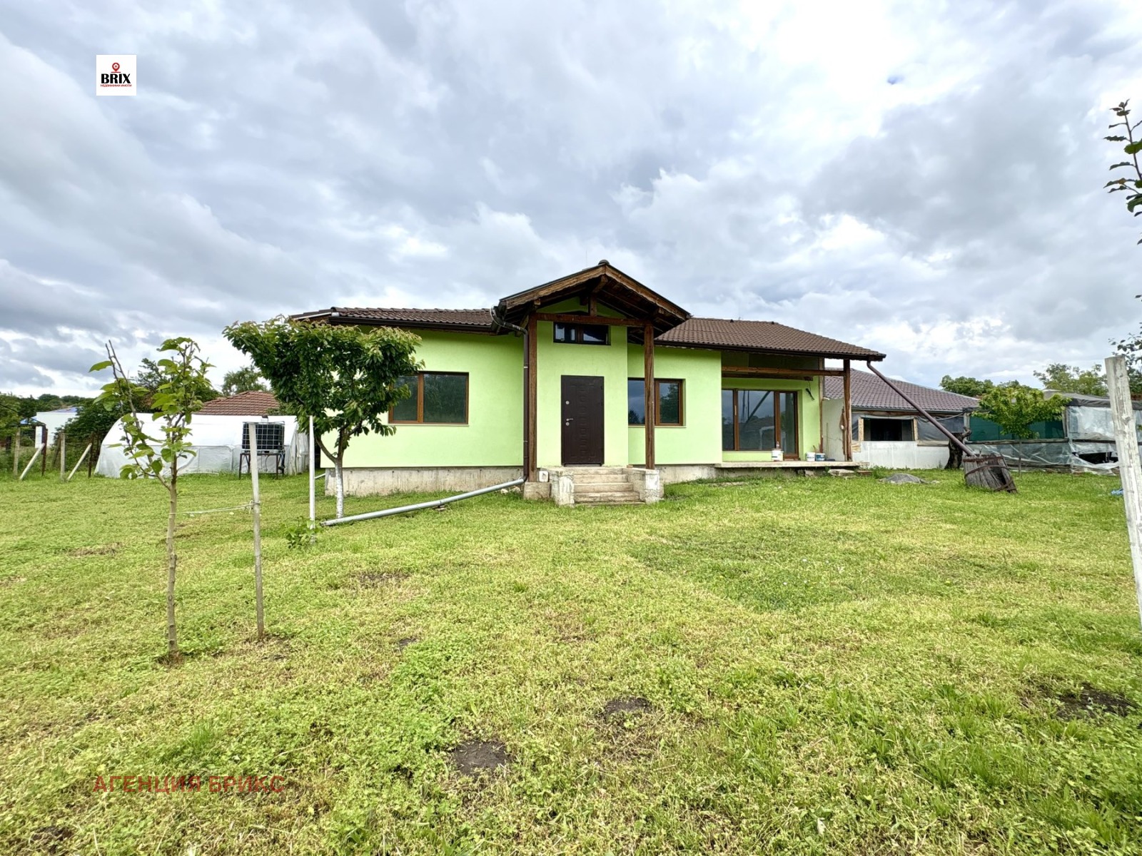 Продава КЪЩА, с. Червена вода, област Русе, снимка 2 - Къщи - 54690476
