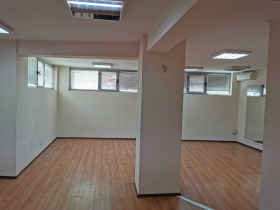 Büro Kameniza 2, Plowdiw 5