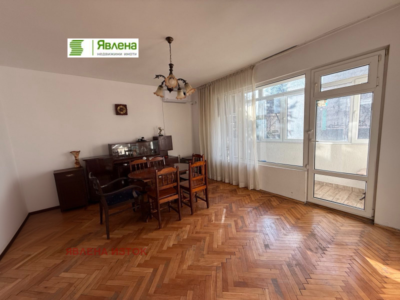En venta  2 dormitorios Sofia , Nadezhda 2 , 78 metros cuadrados | 73544123
