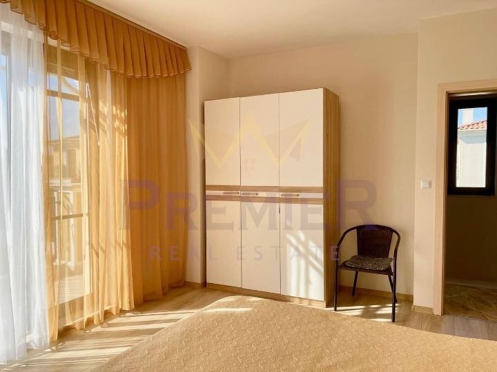 Продава КЪЩА, гр. Поморие, област Бургас, снимка 10 - Къщи - 52131483