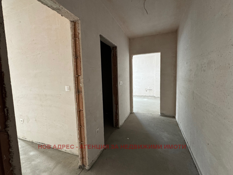 Продава 2-СТАЕН, гр. Търговище, Център, снимка 3 - Апартаменти - 52143415