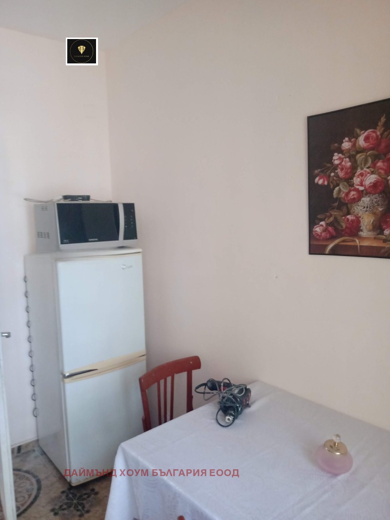 Продава 2-СТАЕН, гр. Пловдив, Кючук Париж, снимка 4 - Апартаменти - 53084640