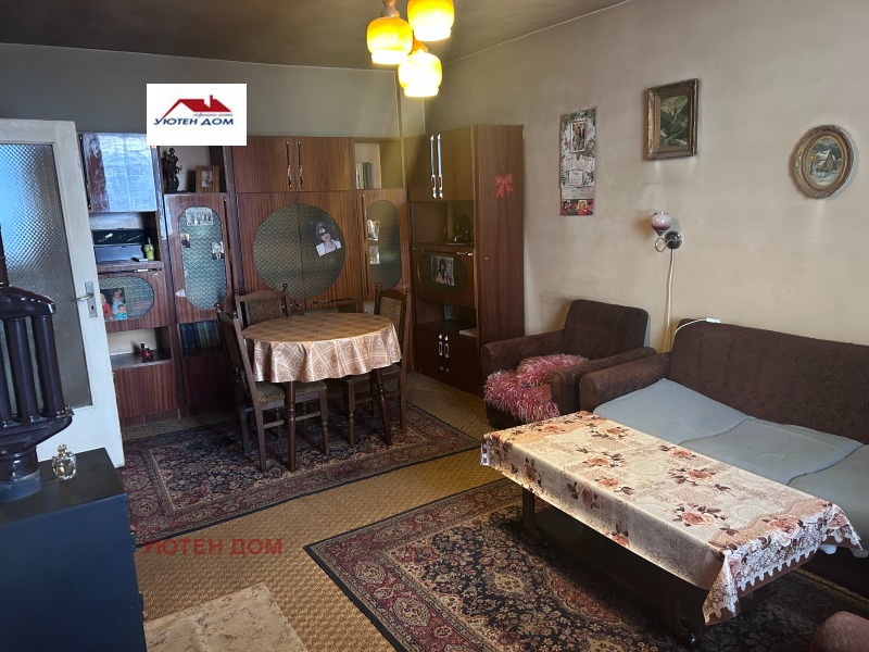 На продаж  3 кімнатна Шумен , Център , 100 кв.м | 55841959 - зображення [4]