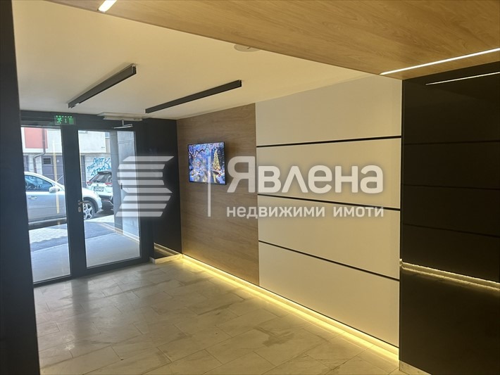 Продава 4-СТАЕН, гр. Пловдив, Младежки Хълм