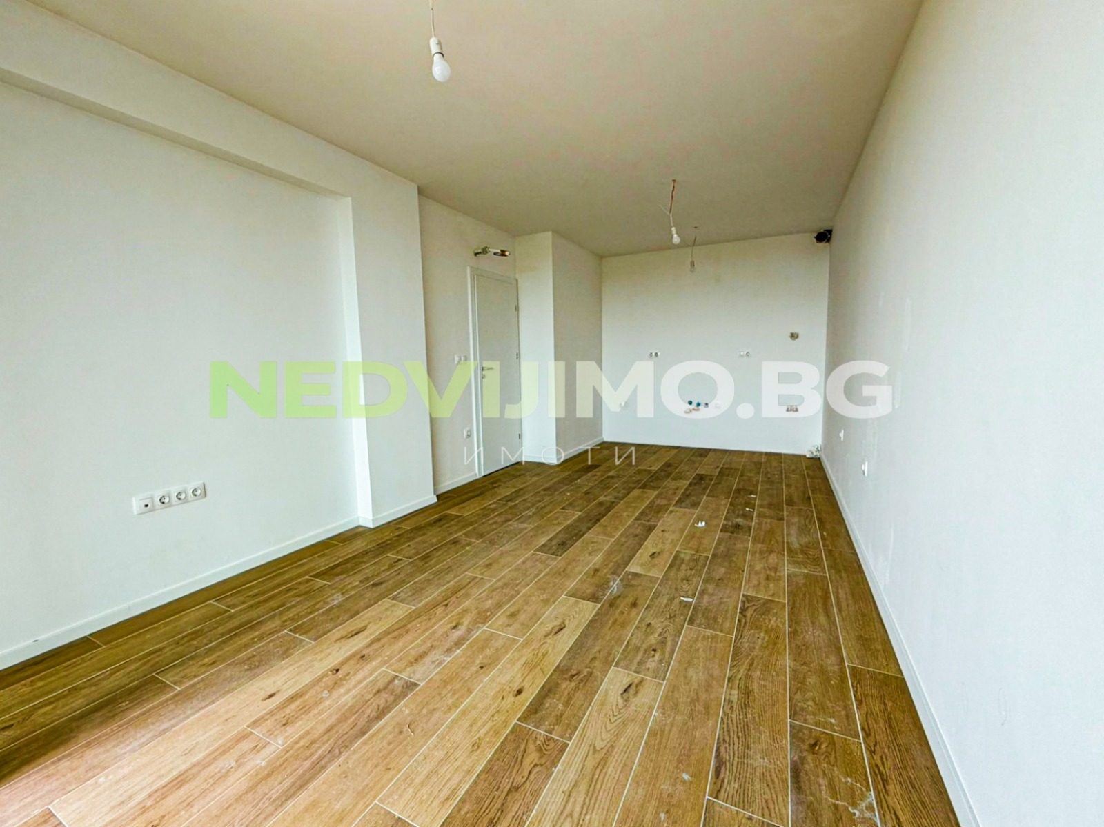 Продава 2-СТАЕН, гр. Варна, к.к. Св.Св. Константин и Елена, снимка 3 - Апартаменти - 54701642