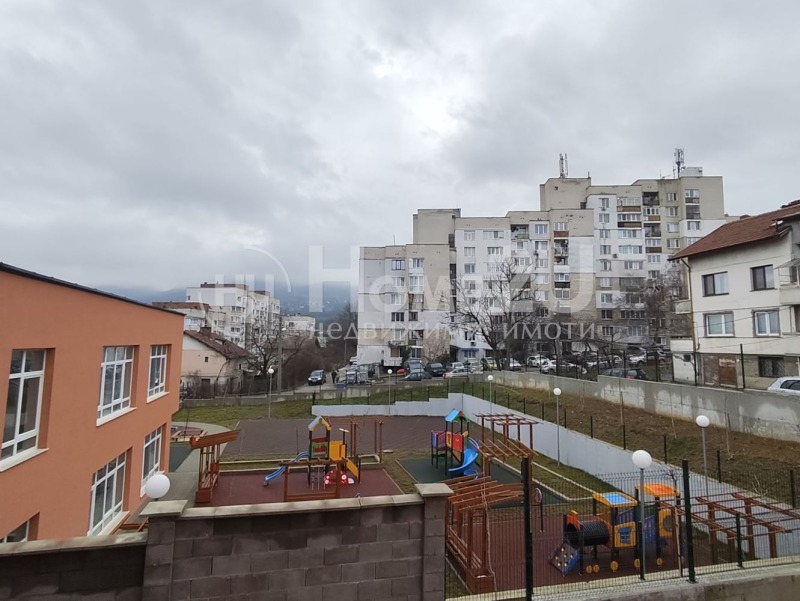 Продава 3-СТАЕН, гр. София, Карпузица, снимка 2 - Апартаменти - 53382966