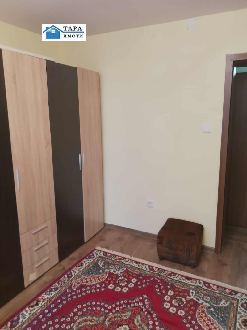 Продава ЕТАЖ ОТ КЪЩА, гр. Монтана, Идеален център, снимка 13 - Етаж от къща - 52638345