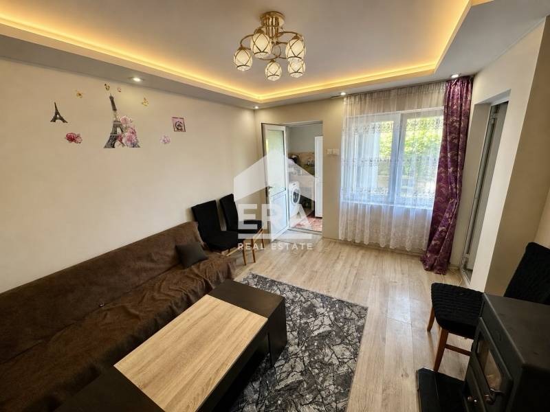Продава КЪЩА, с. Стефаново, област Добрич