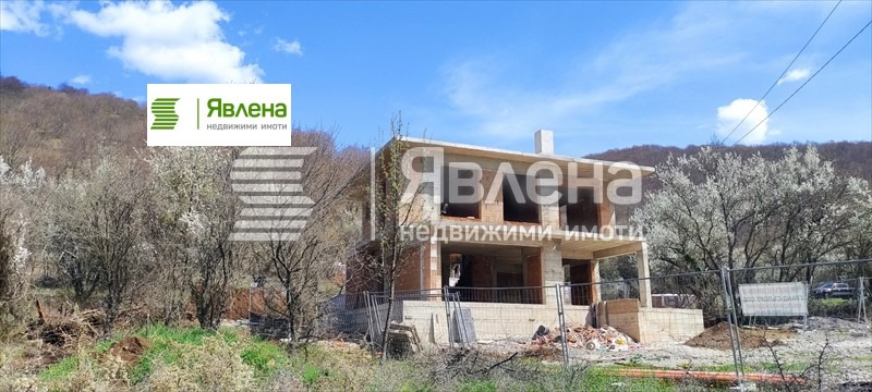 Продава КЪЩА, с. Боснек, област Перник, снимка 9 - Къщи - 55319095