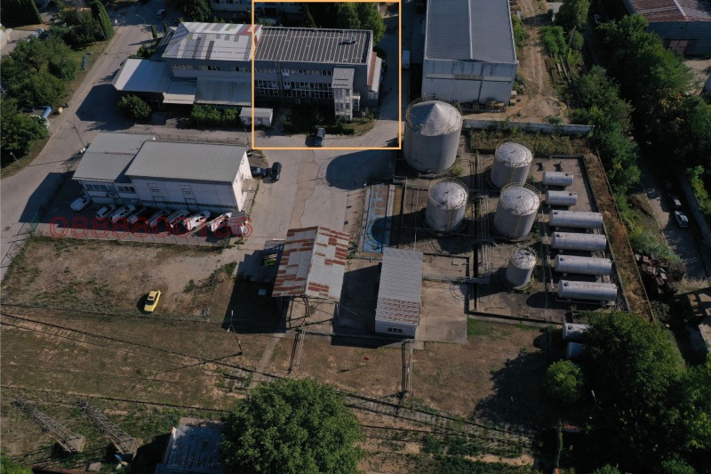 Продава ПРОМ. ПОМЕЩЕНИЕ, гр. Плевен, Индустриална зона - Изток, снимка 9 - Производствени сгради - 53350249