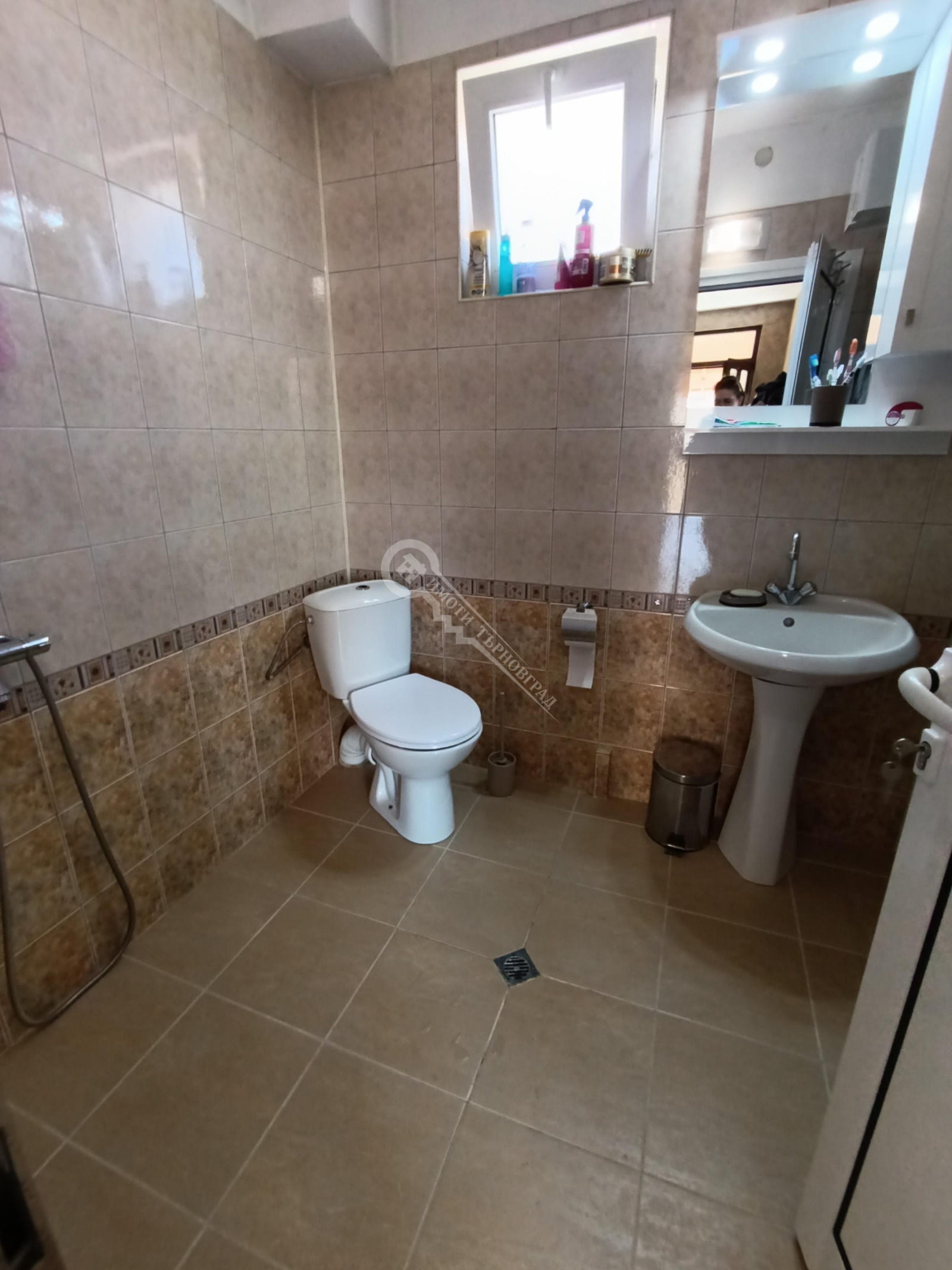 Продава КЪЩА, с. Пчелище, област Велико Търново, снимка 12 - Къщи - 53856067