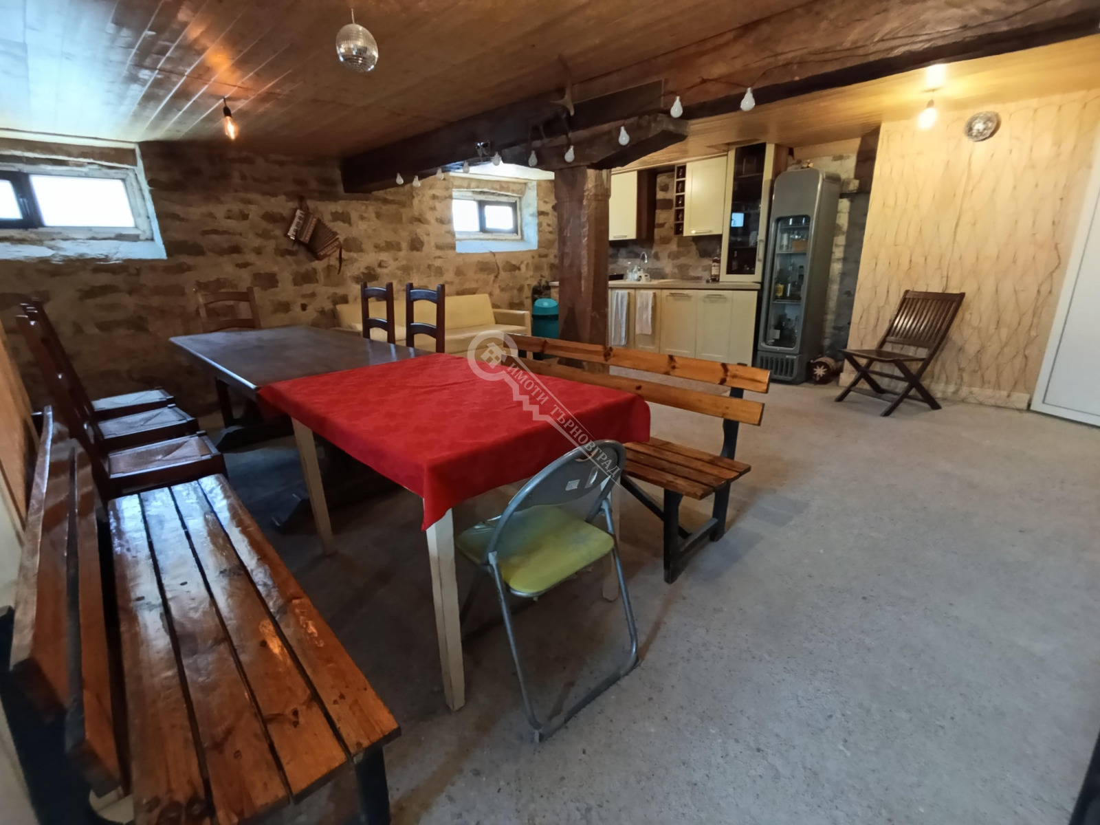 Продава КЪЩА, с. Пчелище, област Велико Търново, снимка 13 - Къщи - 53856067