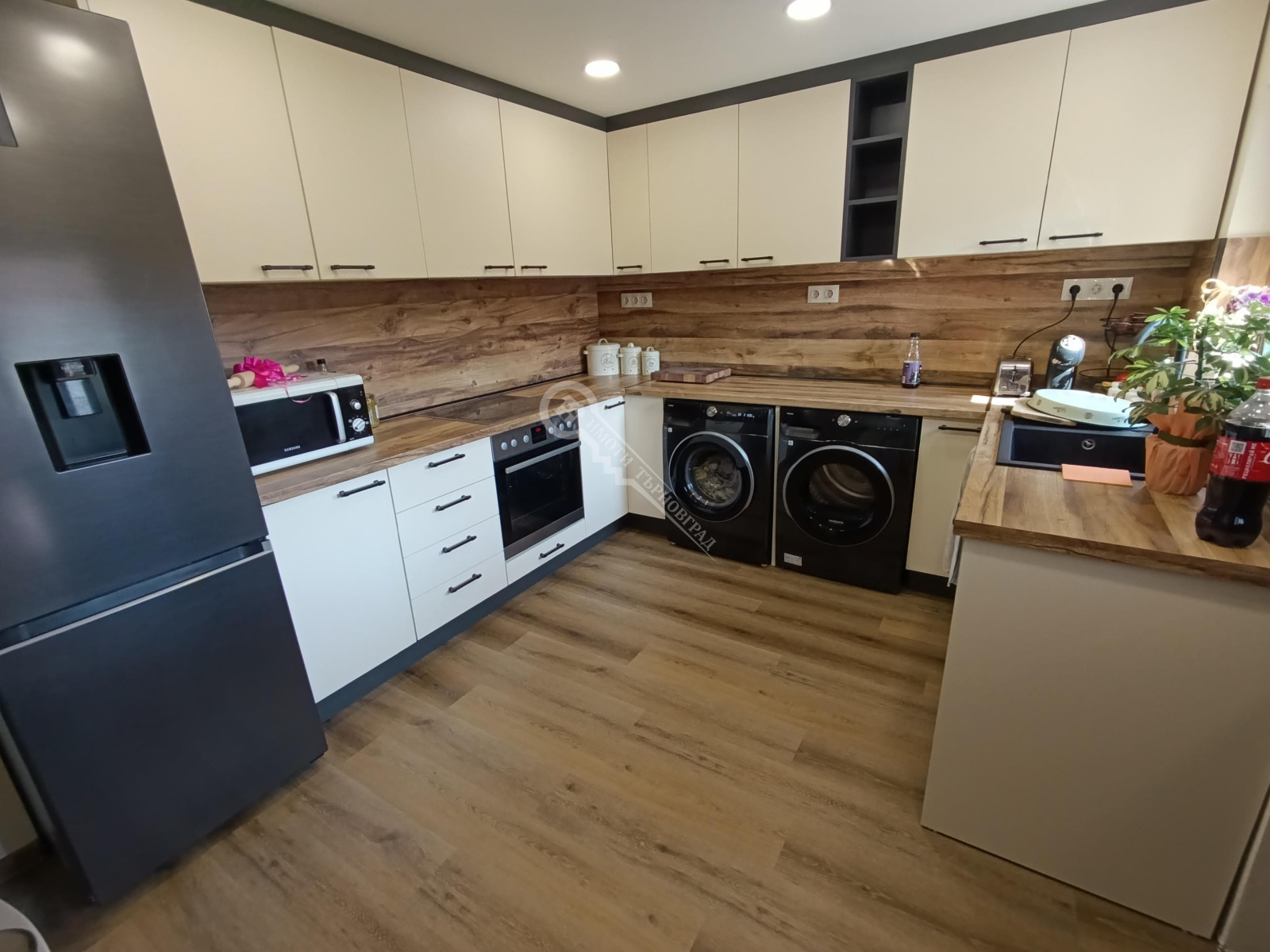 Продава КЪЩА, с. Пчелище, област Велико Търново, снимка 3 - Къщи - 53856067