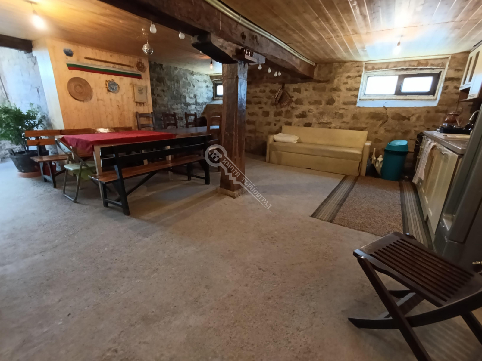 Продава КЪЩА, с. Пчелище, област Велико Търново, снимка 14 - Къщи - 53856067