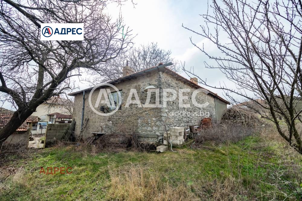 Продава КЪЩА, с. Генерал Кантарджиево, област Варна, снимка 2 - Къщи - 56229254