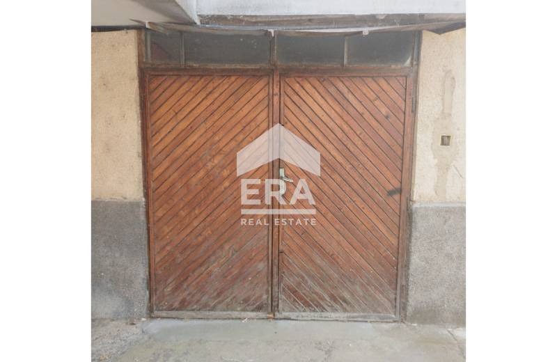 Продава  2-стаен град Ямбол , Възраждане , 64 кв.м | 30581119 - изображение [4]