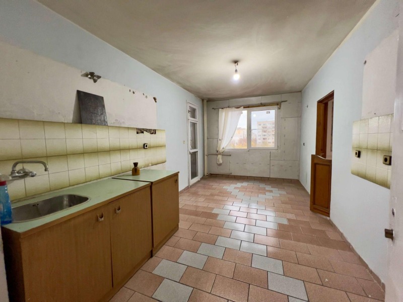 Продава 3-СТАЕН, гр. София, Люлин 3, снимка 13 - Апартаменти - 52462158