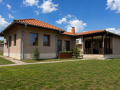 Продава КЪЩА, с. Близнаци, област Варна, снимка 1