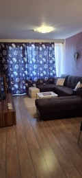 Продава 2-СТАЕН, област Благоевград, гр. Банско • 84000 € / 164289.72 лв. • 67338903 1