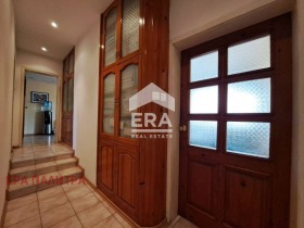 2 bedroom Tsentar, Burgas 4