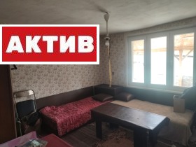 Кућа Боровец, Тарговиште 9