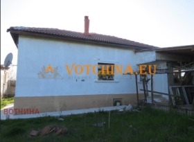Hus Dropla, region Dobrich 4