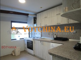 Hus Dropla, region Dobrich 9