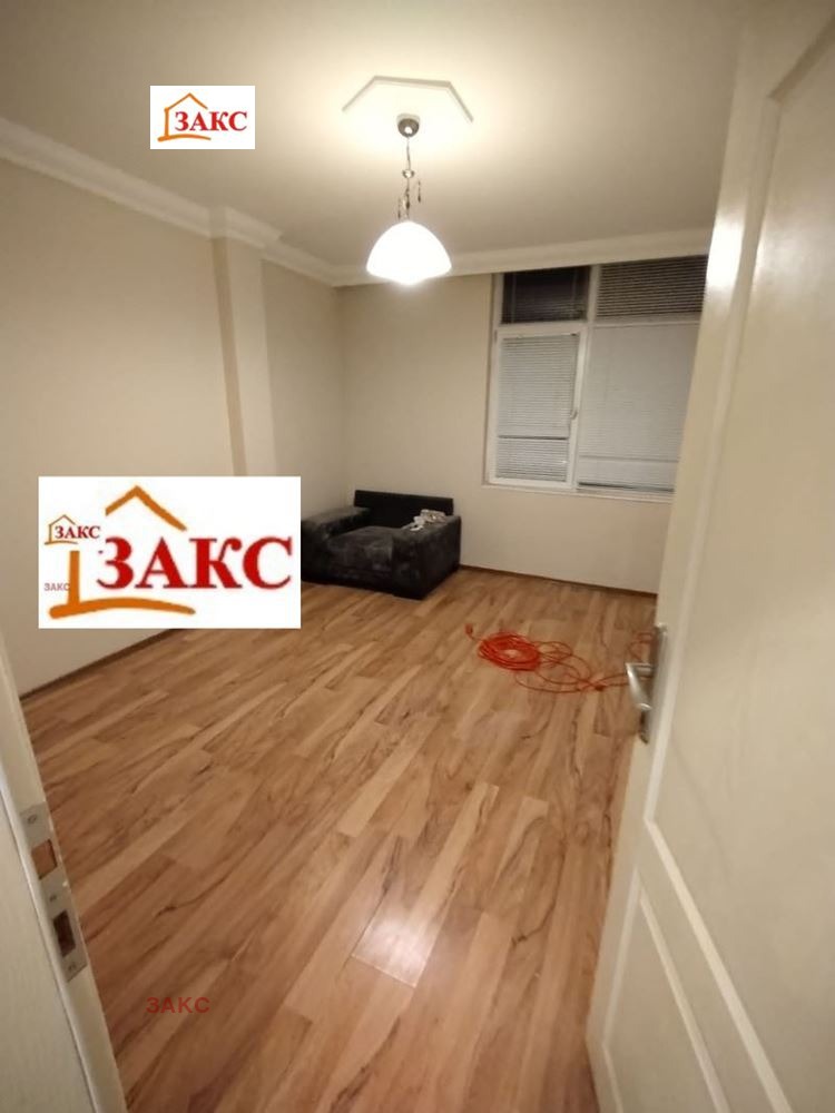 Продава 3-СТАЕН, гр. Кърджали, Възрожденци, снимка 3 - Aпартаменти - 47101039