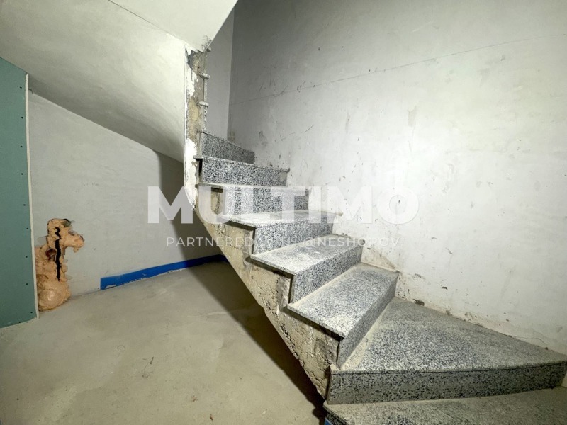 Till salu  2 sovrum Sofia , Gorna banja , 132 kvm | 33903881 - bild [9]
