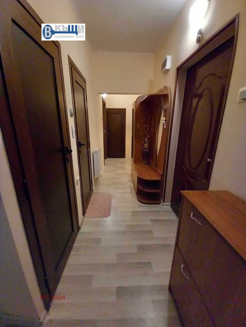 Продава 3-СТАЕН, гр. Велико Търново, Център, снимка 7 - Апартаменти - 52478589