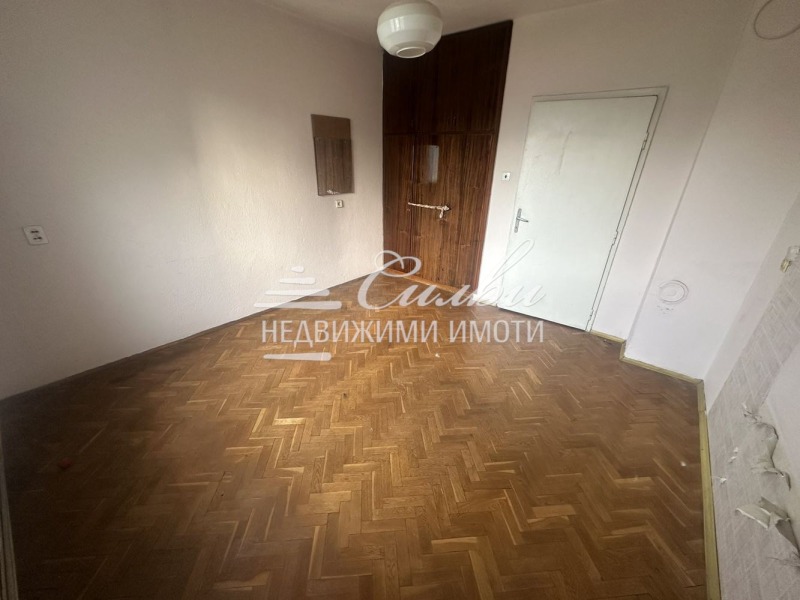 For Sale  3+ bedroom Shumen , Bolnitsata , 111 sq.m | 33279588 - image [4]