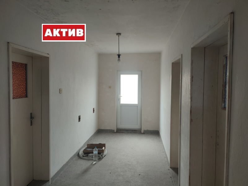 Продава  Къща град Търговище , Боровец , 200 кв.м | 71762594 - изображение [14]