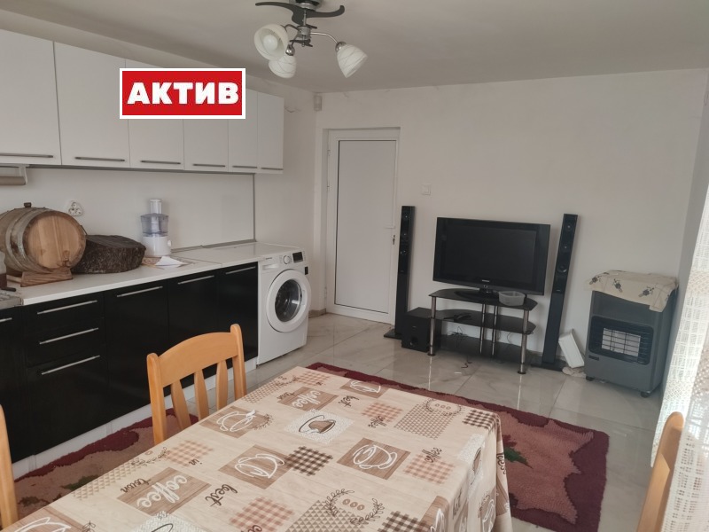 Продава  Къща град Търговище , Боровец , 200 кв.м | 71762594 - изображение [8]