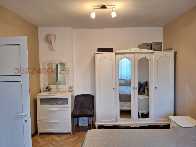 Till salu  Hus region Sofia , Slivnica , 67 kvm | 74776476 - bild [9]