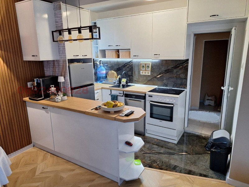 Till salu  Hus region Sofia , Slivnica , 67 kvm | 74776476 - bild [6]