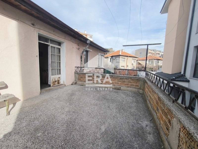 Продава КЪЩА, гр. Хасково, Младежки хълм