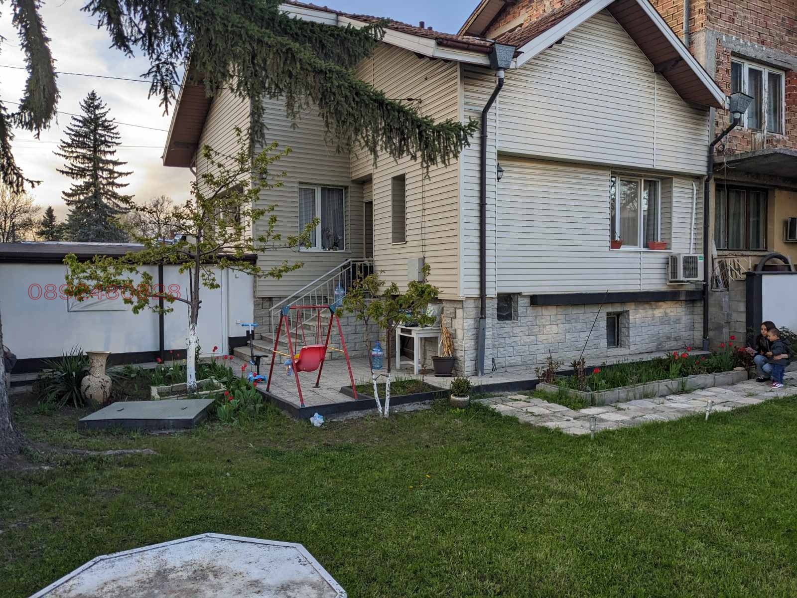 Продава КЪЩА, гр. Сливница, област София област