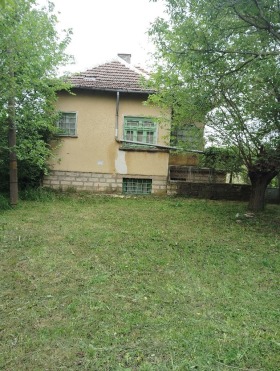 Продава къща област Враца с. Малорад - [1] 