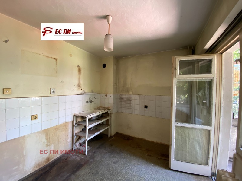 À venda  2 quartos Ruse , Vazrajdane , 80 m² | 86646390 - imagem [8]